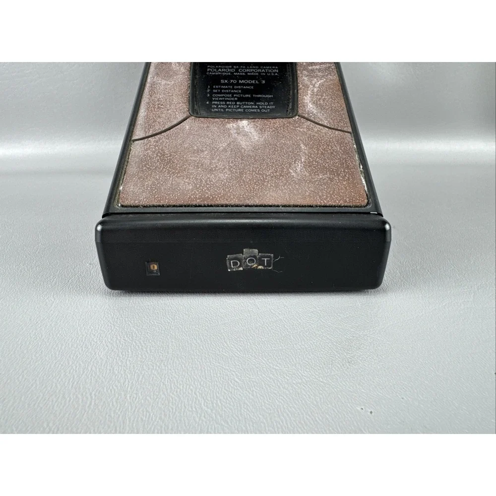Vintage Polaroid SX-70 Land Camera Model 3 w/ Leather Case Not‎ Tested